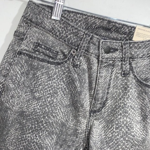 Universal Thread jeans gray snake print reptile skinny high rise 24 waist 00 NEW - Picture 2 of 6